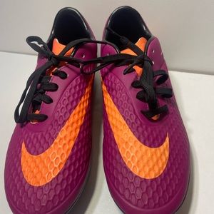 Nike Women’s HyperVenom Indoor Soccer Cleats Size 7.5 Multicolor.